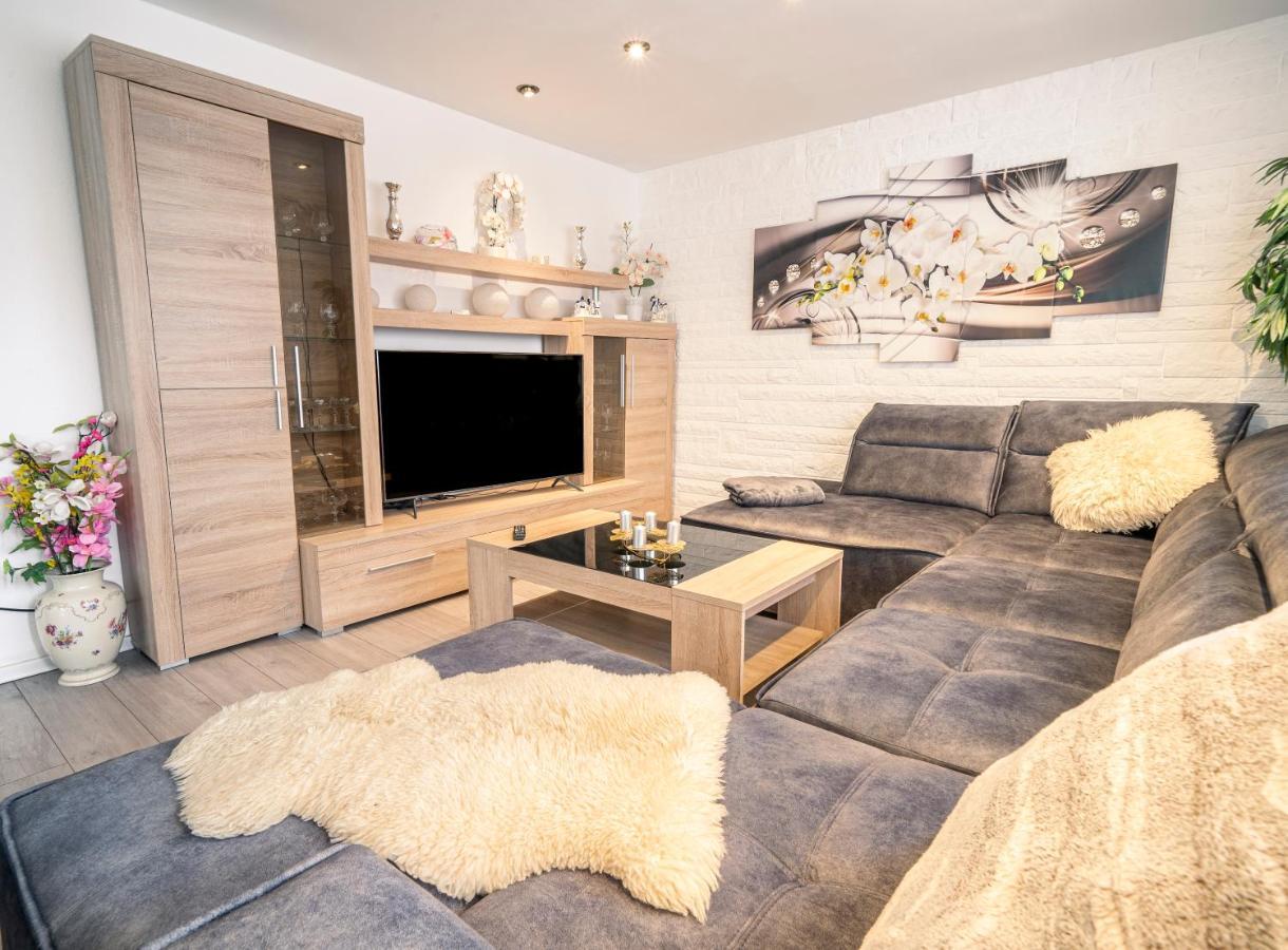 Truth Fuer 5 - King Size Betten, Kamin, Garten, Xxl Couch, Smart-Tv Дортмунд Екстер'єр фото
